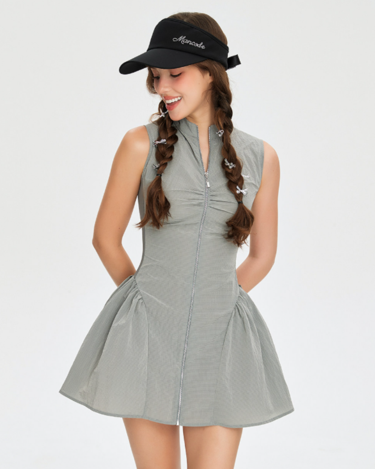 Sleeveless Zip Up Mini Dress【M0021】