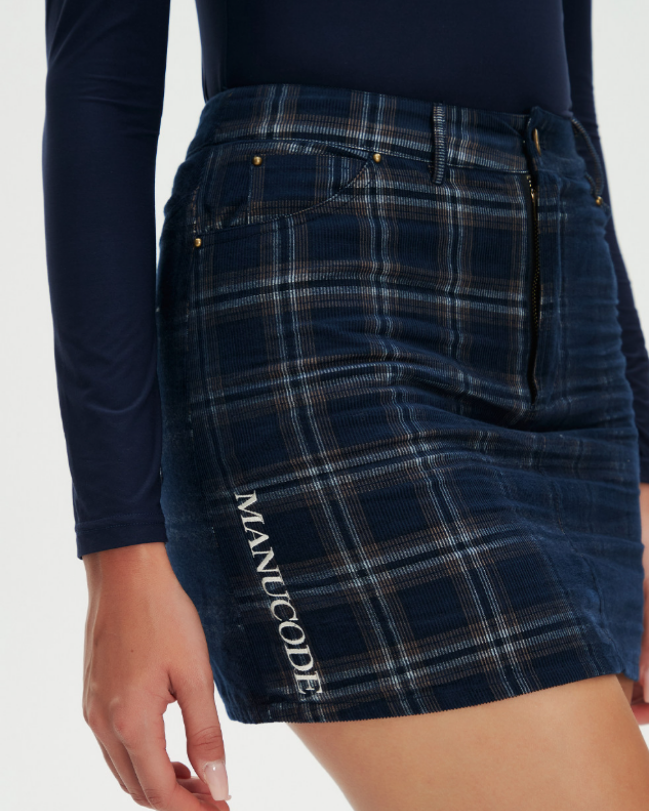 Plaid Long Sleeve Tops & Vest & Skirt Setup【M0018】