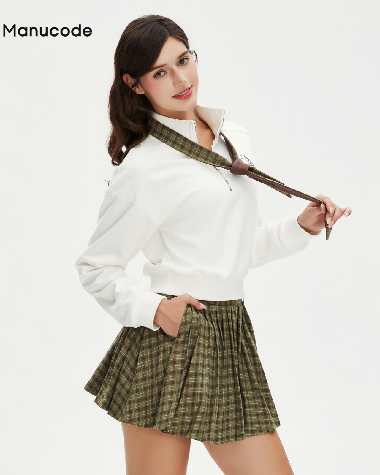 High Neck Pleats Tops & Skirt Setup【M0015】